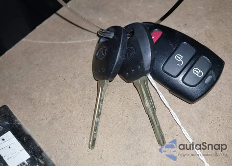 2009 Kia Sedona Lx z USA, uszkodzony, nr VIN KNDMB233796297193